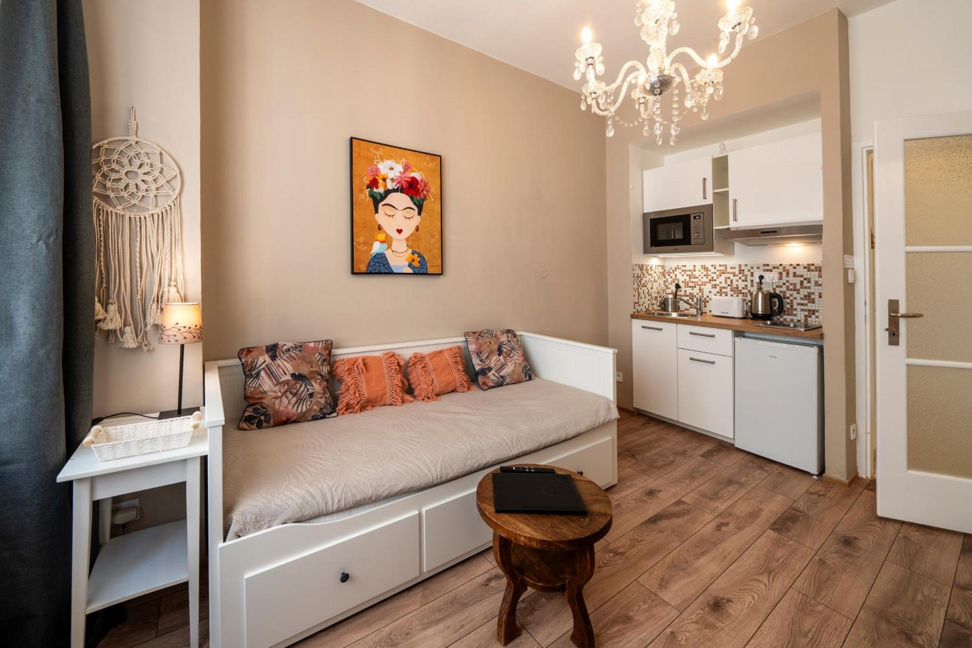 Studio Apartment - Tower Petrin Prague Exterior photo